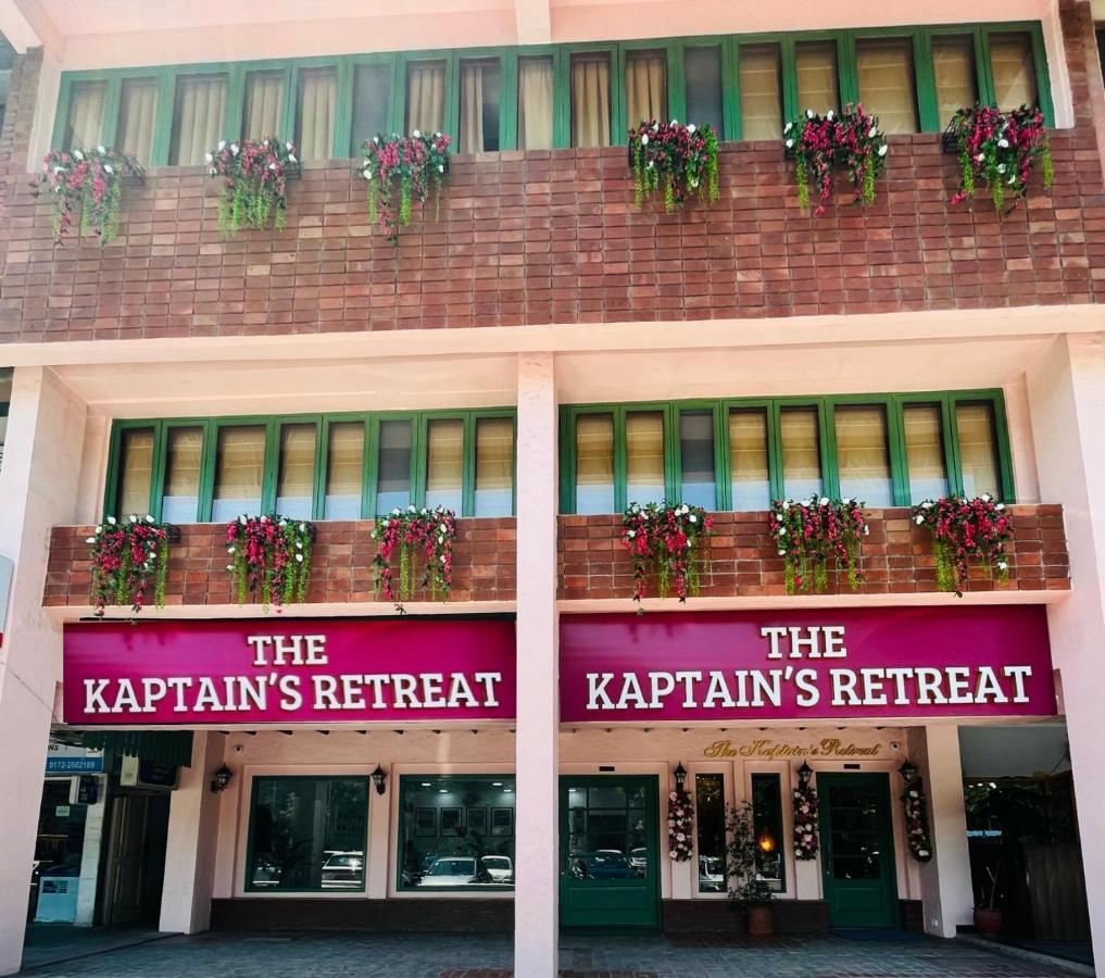 The Kaptain'S Retreat Chandīgarh エクステリア 写真